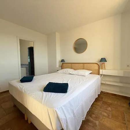 Provencale De Charme Avec Piscine Et Vue Villa *